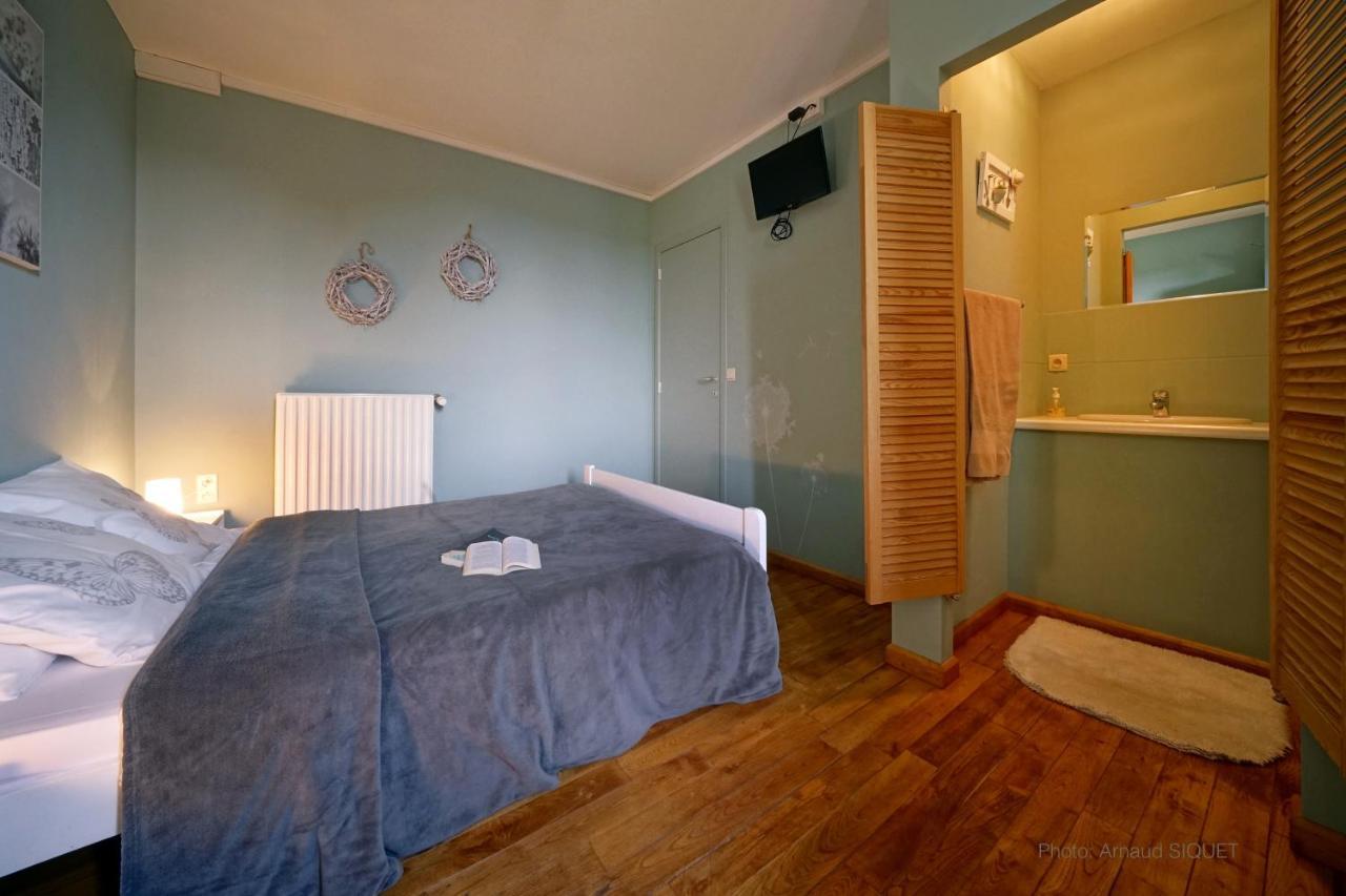 Ferme St Martin Bed & Breakfast Manhay Exterior photo